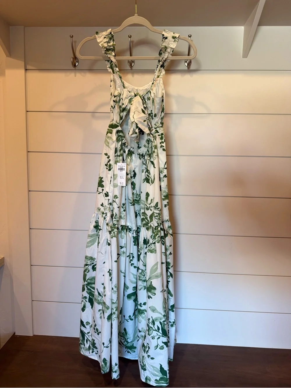 NWT Abercrombie & Fitch White Maxi Dress with Green Floral Print - Picture 4 of 11